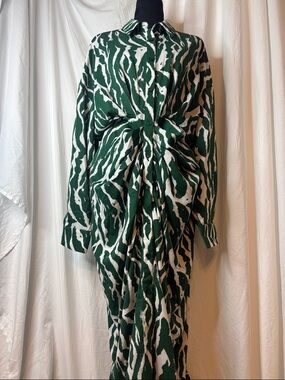Fashion Nova Green and White Safari Vibes Maxi Dress